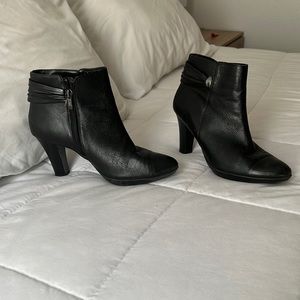 Ann Klein black leather booties, excellent condition, size 7.5.